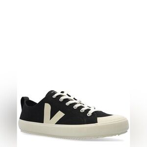 Veja Nova Canvas Black Pierre Sneakers
